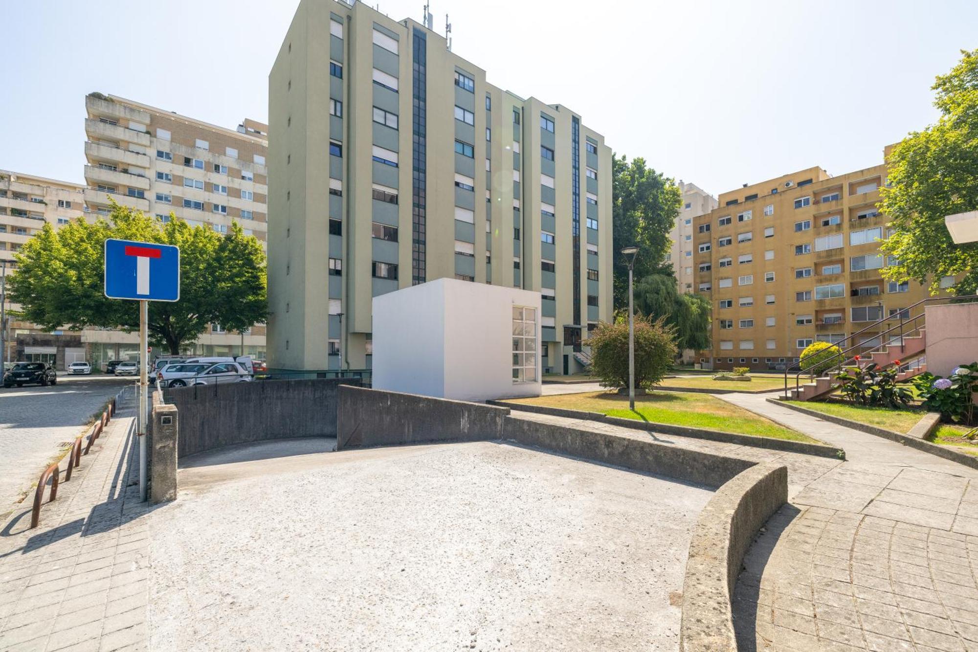Boavista Premium With Ac, Terrace- Parking ,Supermarket And Metro T3 Lejlighed Porto Eksteriør billede